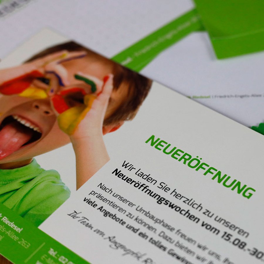 Flyer zur Neueröffnung von Optik Riedesel