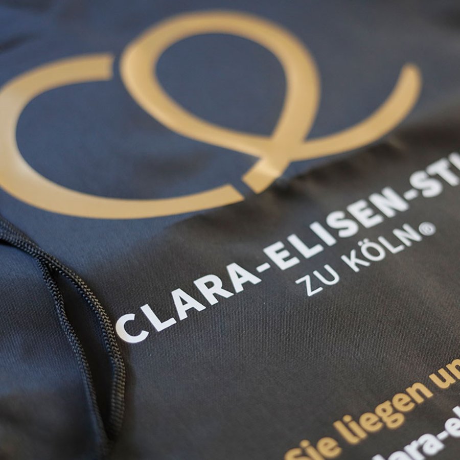 Taschen mit Logoaufdruck